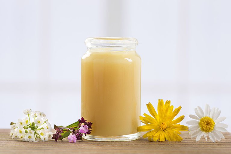 女性保健聖品蜂王乳的5大功效與副作用(3點禁忌要注意)